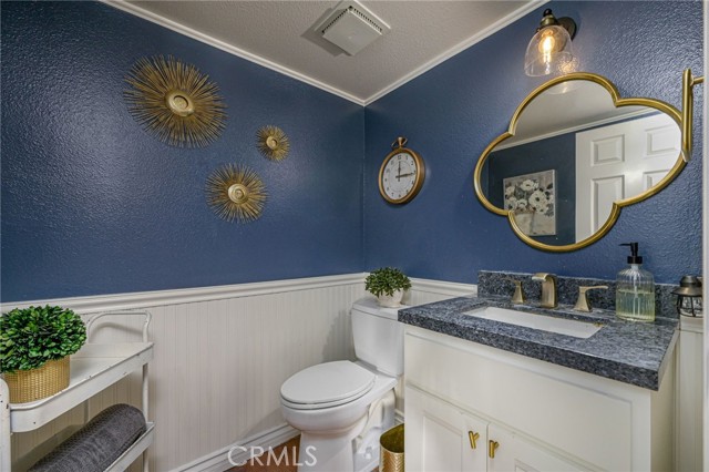 Detail Gallery Image 35 of 47 For 4373 Mahogany Cir, Yorba Linda,  CA 92886 - 4 Beds | 2/1 Baths