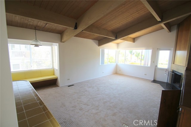 Detail Gallery Image 15 of 39 For 119 S Dianthus Ave., Manhattan Beach,  CA 90266 - 3 Beds | 2 Baths