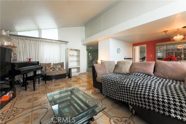 8 Cerrito Place, Rolling Hills Estates, California 90274, 5 Bedrooms Bedrooms, ,5 BathroomsBathrooms,Residential,For Sale,Cerrito,PW23221269