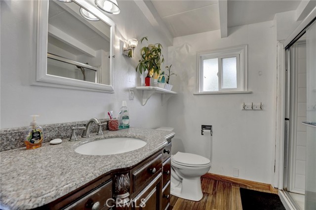 Image 17 of 26 For 18623 Lawton Boulevard