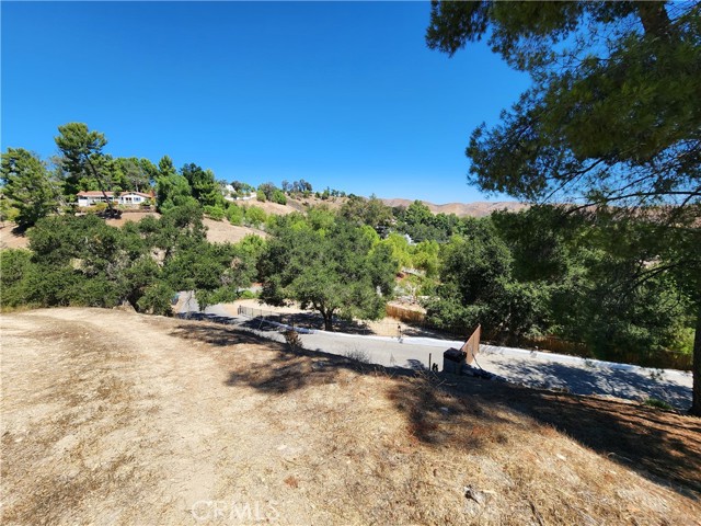 28300 BALKINS Drive, Agoura Hills CA: https://media.crmls.org/medias/077a0d6e-bfa2-4fc9-acae-e91a14620084.jpg