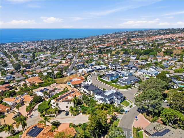 Detail Gallery Image 71 of 72 For 5108 Gordon Ln, San Diego,  CA 92109 - 4 Beds | 5/1 Baths