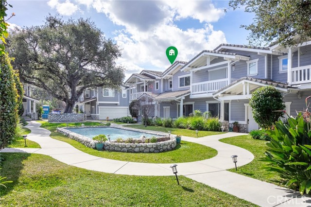 50 W Mountain Street, Pasadena CA: https://media.crmls.org/medias/077dbae0-0a70-4f2d-a3e0-f5efb992c636.jpg