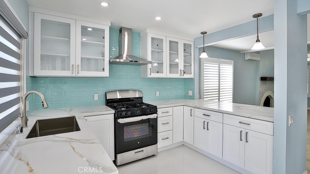 MLS #OC25233956 image #12