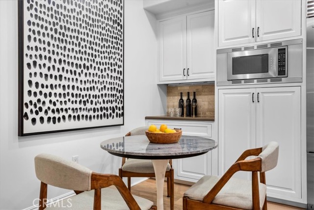 Breakfast Nook