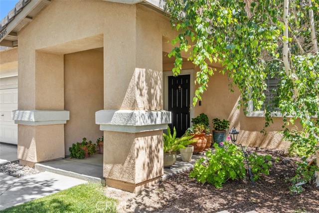 Detail Gallery Image 2 of 24 For 32295 via Arias, Temecula,  CA 92592 - 4 Beds | 2 Baths