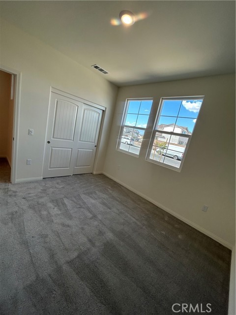 Detail Gallery Image 3 of 10 For 12549 Ava Loma, Victorville,  CA 92392 - 3 Beds | 2 Baths
