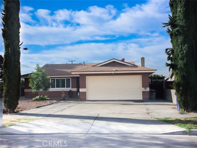 16295 Fontlee Court, Fontana, CA 92335