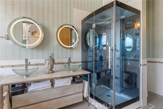 Detail Gallery Image 28 of 42 For 4080 Glencoe Ave #222,  Marina Del Rey,  CA 90292 - 2 Beds | 2 Baths