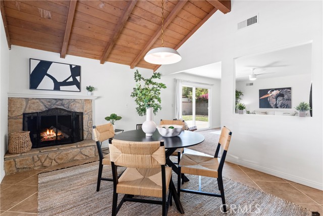 917 N Hart Street, Orange CA: https://media.crmls.org/medias/07805718-c31b-4ae5-99cf-c140615e4bbd.jpg