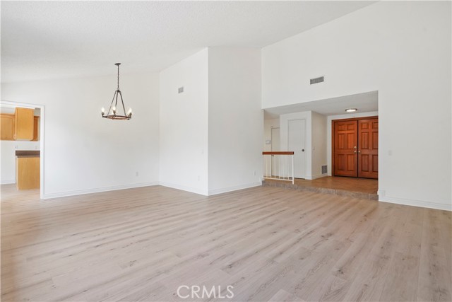 10501 Churchill Avenue, Chatsworth (los Angeles), CA 91311 Listing Photo  34