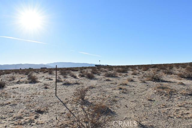 Detail Gallery Image 6 of 7 For 0 Frontier Rd, Twentynine Palms,  CA 92277 - – Beds | – Baths