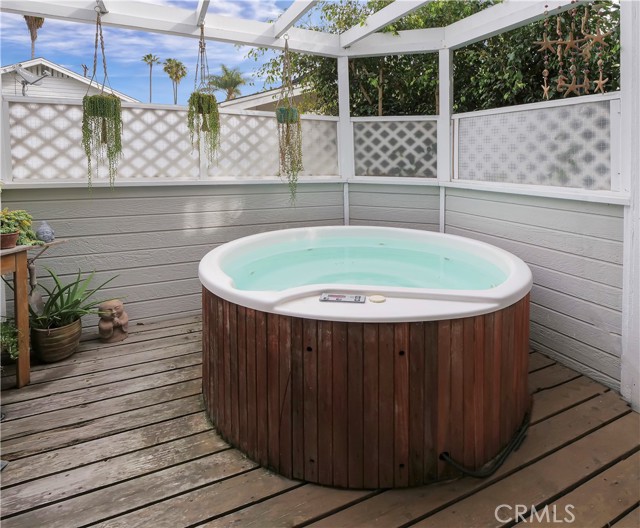 320 Catalina Avenue, Redondo Beach, California 90277, 2 Bedrooms Bedrooms, ,3 BathroomsBathrooms,Residential,Sold,Catalina,PV22020552