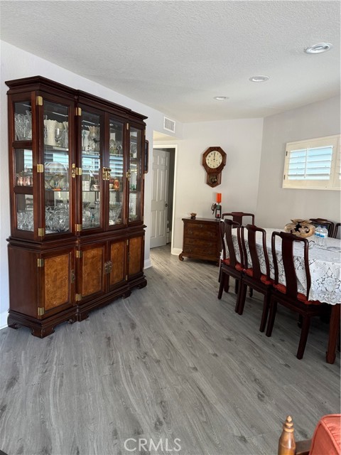 305 21st Street, Huntington Beach CA: https://media.crmls.org/medias/07843240-3e22-4b51-aab4-b6b8cf9ec9cd.jpg