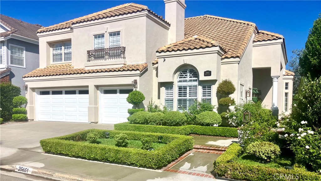 25651 Rolling Hills