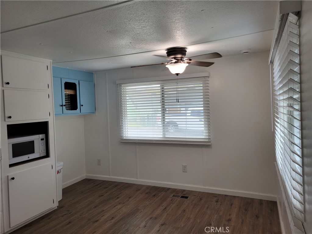 MLS #OR25254889 image #2