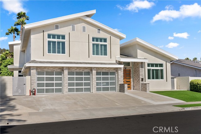 Front Image Thumbnail for CROC25246819