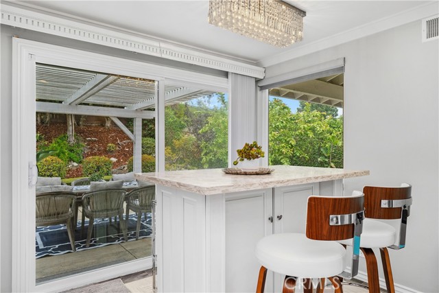 4077 Rousseau Lane, Palos Verdes Peninsula, California 90274, 3 Bedrooms Bedrooms, ,2 BathroomsBathrooms,Residential,For Sale,Rousseau,SB25236323