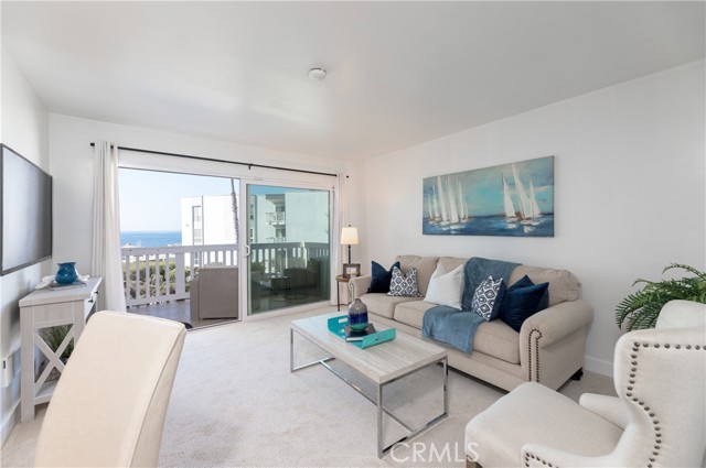 660 The Village, Redondo Beach, California 90277, 1 Bedroom Bedrooms, ,1 BathroomBathrooms,Residential,Sold,The Village,SB22233785