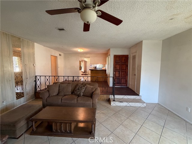 Detail Gallery Image 20 of 49 For 200 E Charlotte, Anaheim,  CA 92805 - 4 Beds | 3 Baths