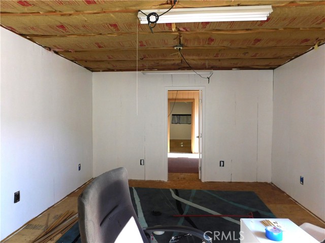 Detail Gallery Image 14 of 27 For 27627 Comstock Ave, Johannesburg,  CA 93528 - 2 Beds | 2 Baths