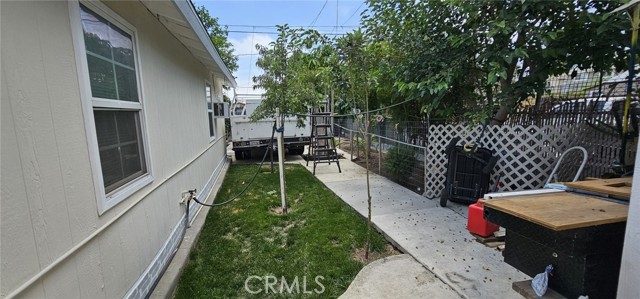 450 W D Street, Colton CA: https://media.crmls.org/medias/0789868c-f4b7-4a24-ae3b-72e69a6e5324.jpg