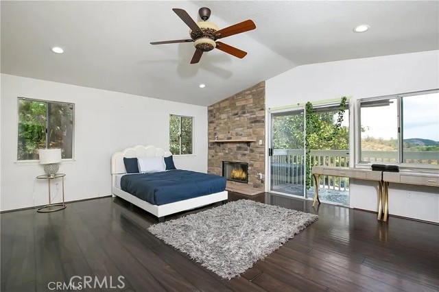 287 Goldenwood Circle, Simi Valley CA: https://media.crmls.org/medias/07899ff4-23fb-48a5-9f47-09d9866ad9f5.jpg