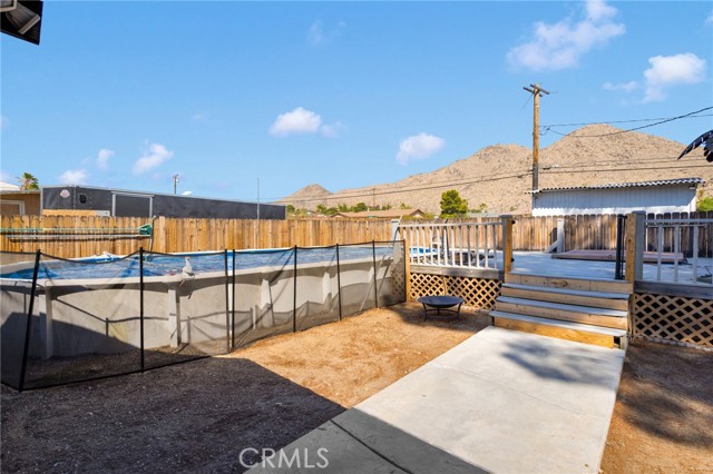 Detail Gallery Image 34 of 39 For 19385 Saint Timothy Ct, Apple Valley,  CA 92307 - 3 Beds | 2/1 Baths