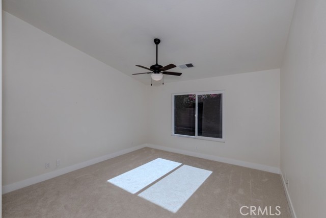 MLS #OC25164195 image #38