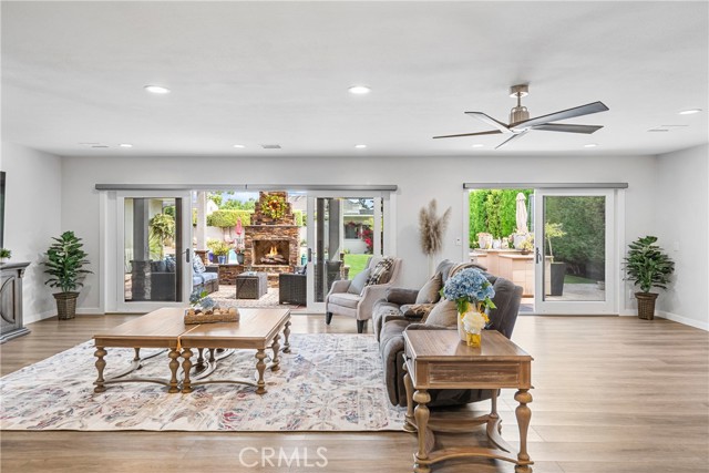 1031 E Andrews Drive, Long Beach CA: https://media.crmls.org/medias/078bab8e-11eb-4561-8add-62b0da0950a1.jpg