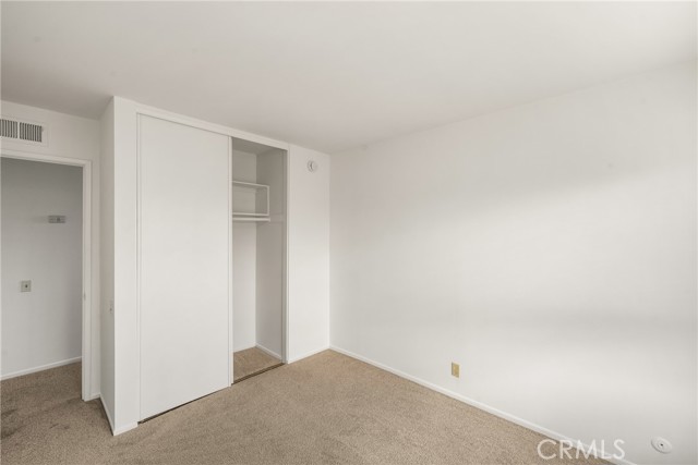 Image 23 of 36 For 4071 Loma Street