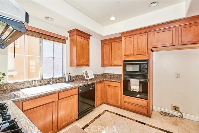 717 Arcadia Avenue, Arcadia CA: https://media.crmls.org/medias/078c1451-3359-4d63-8dcc-0f23f1c1a82e.jpg