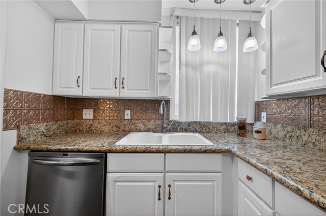 Detail Gallery Image 18 of 43 For 6979 Palm Ct 146n,  Riverside,  CA 92506 - 2 Beds | 1 Baths