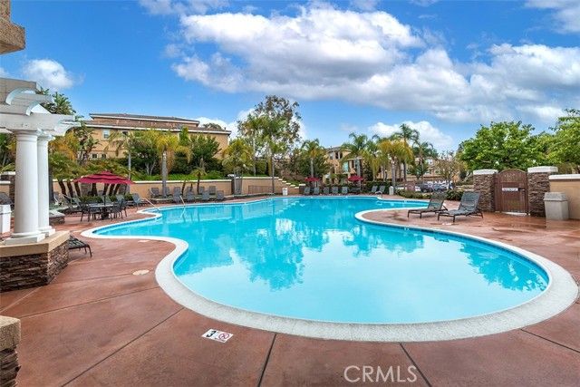 1010 S Gibraltar Avenue, Anaheim CA: https://media.crmls.org/medias/078d433b-45b0-4b61-af33-dba53cdfbc92.jpg