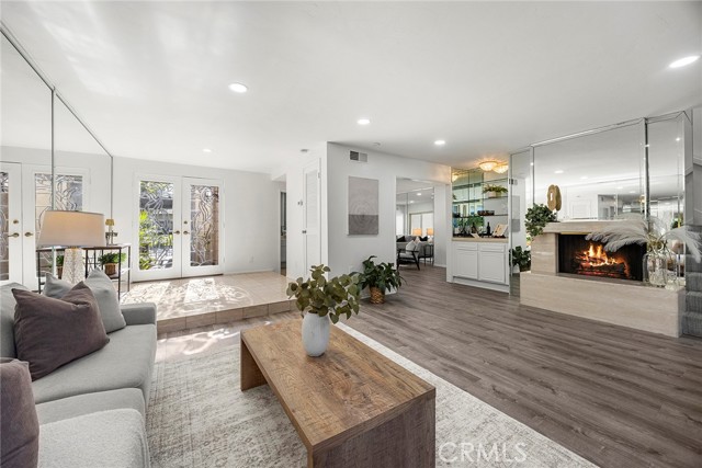 Detail Gallery Image 5 of 50 For 6515 E Circulo Dali, Anaheim,  CA 92807 - 2 Beds | 2/1 Baths