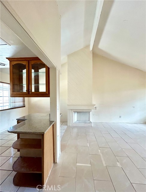 Detail Gallery Image 7 of 18 For 2635 W Monte Carlo Dr #42,  Santa Ana,  CA 92706 - 2 Beds | 2 Baths