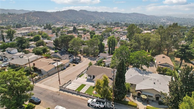 Detail Gallery Image 19 of 39 For 10337 Pinyon Ave, Tujunga,  CA 91042 - 3 Beds | 1 Baths