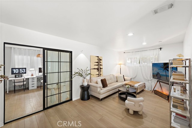 901 W El Repetto Drive, Monterey Park CA: https://media.crmls.org/medias/078f35c8-79d9-4c48-b37a-ff0685adc658.jpg