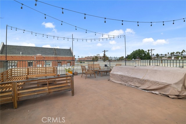 Detail Gallery Image 29 of 39 For 211 S Berendo St #3,  Los Angeles,  CA 90004 - 1 Beds | 1 Baths