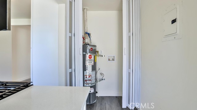 515 S Van Ness Avenue, Santa Ana CA: https://media.crmls.org/medias/0790ac51-3493-4c8f-b755-4ca8c861a35d.jpg