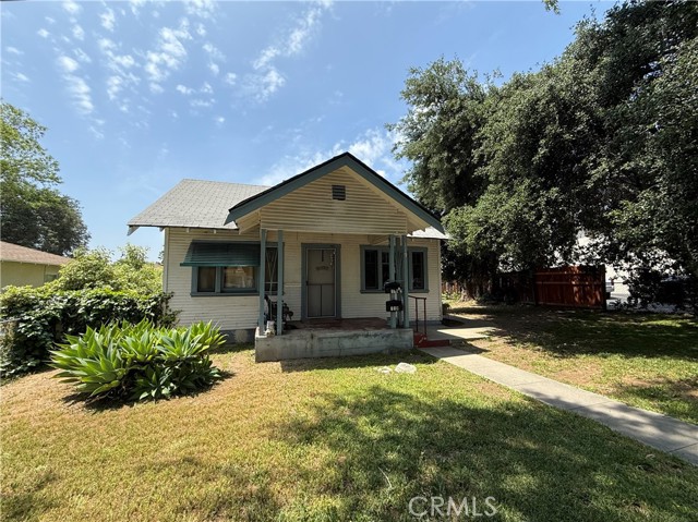 Detail Gallery Image 1 of 6 For 119 S Alta Vista Ave, Monrovia,  CA 91016 - – Beds | – Baths