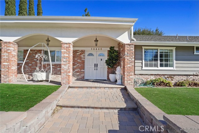 12446 Kenny Drive, Granada Hills CA: https://media.crmls.org/medias/07912a50-7cda-4646-89e0-87e568c64a0f.jpg