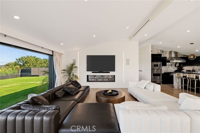 Detail Gallery Image 2 of 70 For 28056 Palos Verdes Dr, Rancho Palos Verdes,  CA 90275 - 5 Beds | 4/1 Baths