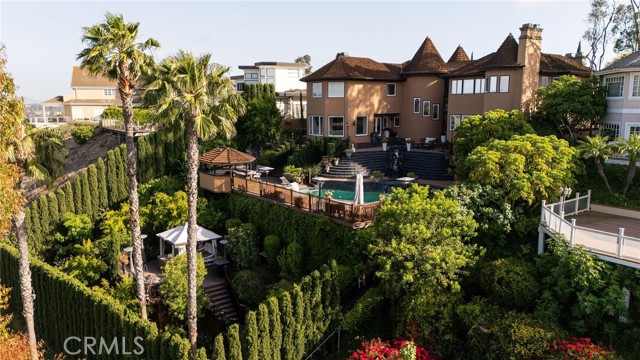 25761 Highplains Terrace, Laguna Hills CA: https://media.crmls.org/medias/07921042-cbd9-4022-8b1b-33b4a7aaca33.jpg