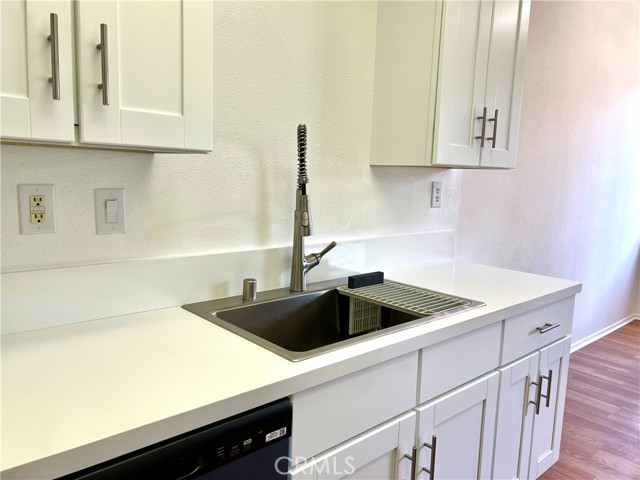 Detail Gallery Image 8 of 33 For 21834 S Vermont Ave #3,  Torrance,  CA 90502 - 2 Beds | 2 Baths