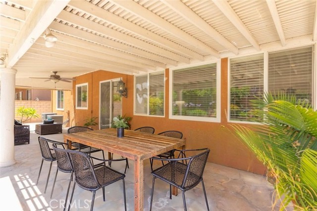 4262 Havenridge, Corona CA: https://media.crmls.org/medias/07933662-2f28-4b04-b869-35c9dc258b76.jpg