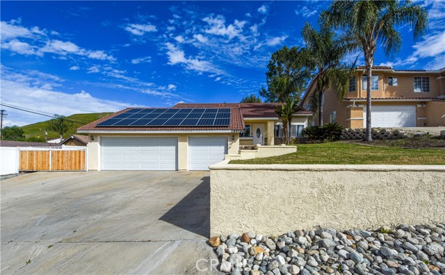 Detail Gallery Image 3 of 32 For 28970 Vacation, Canyon Lake,  CA 92587 - 4 Beds | 2 Baths