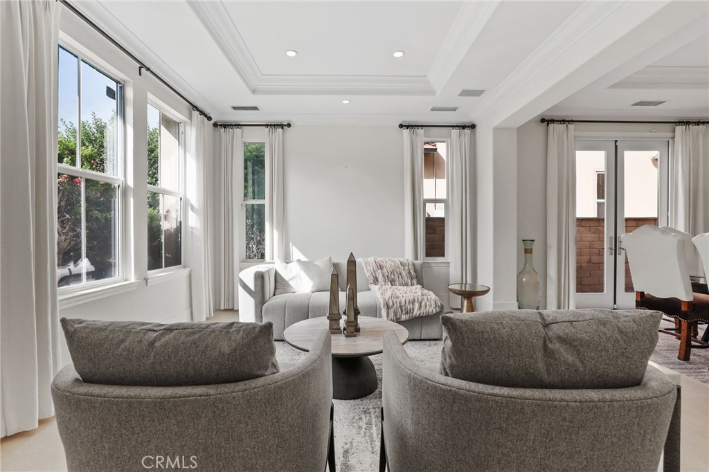 MLS #OC25222504 image #5