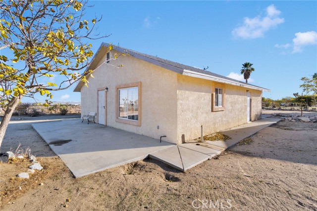 11924 Mountain Road, Pinon Hills CA: https://media.crmls.org/medias/0794a7ea-f99c-404f-a10c-e122200147f0.jpg