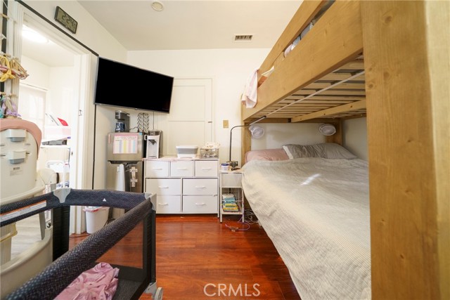 Detail Gallery Image 6 of 6 For 634 E Kingsley, Pomona,  CA 91767 - 2 Beds | 2 Baths